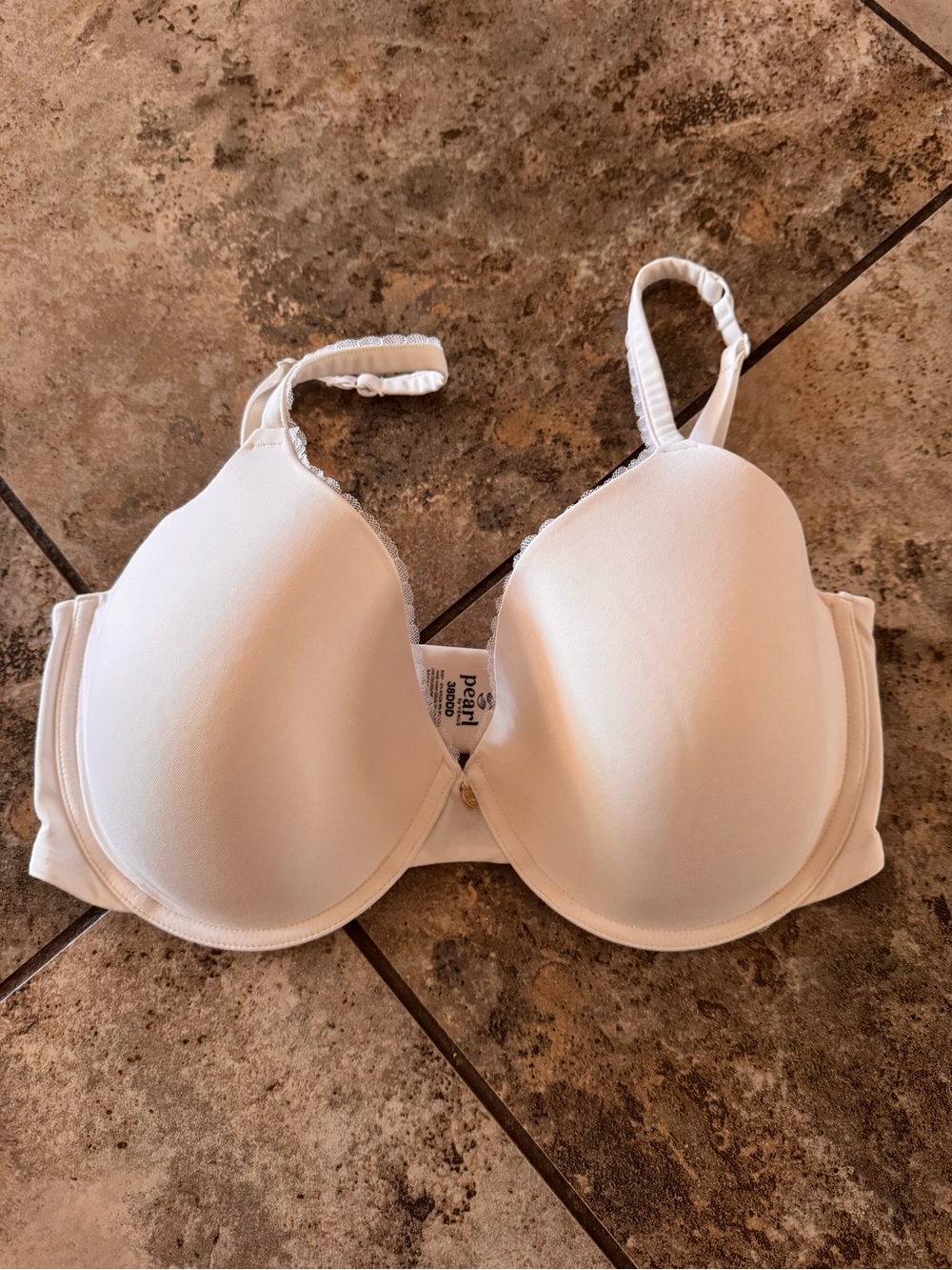 Pearl by Venus Perfect Coverage Underwire T-Shirt Bra in ivory 38DDD